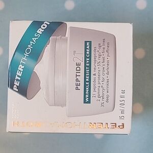 Peter Thomas Roth peptide21 Wrinkle Resist Eye Cream